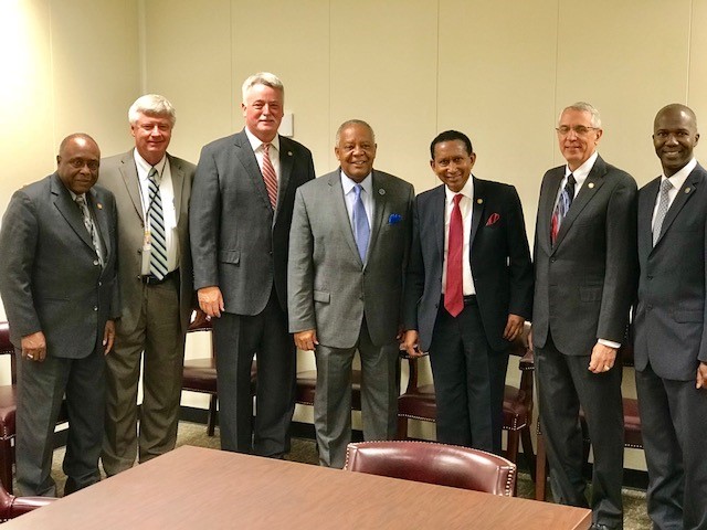 Senator Merideth and others with Chancellor Anderson